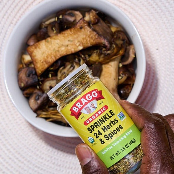 Bragg Organic Sprinkle Herbs & Spices Seasoning, 42 Grams - Image 3