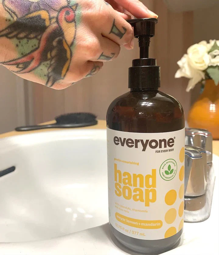 Everyone Hand Soap Meyer Lemon + Mandarin 377mL - Image 3