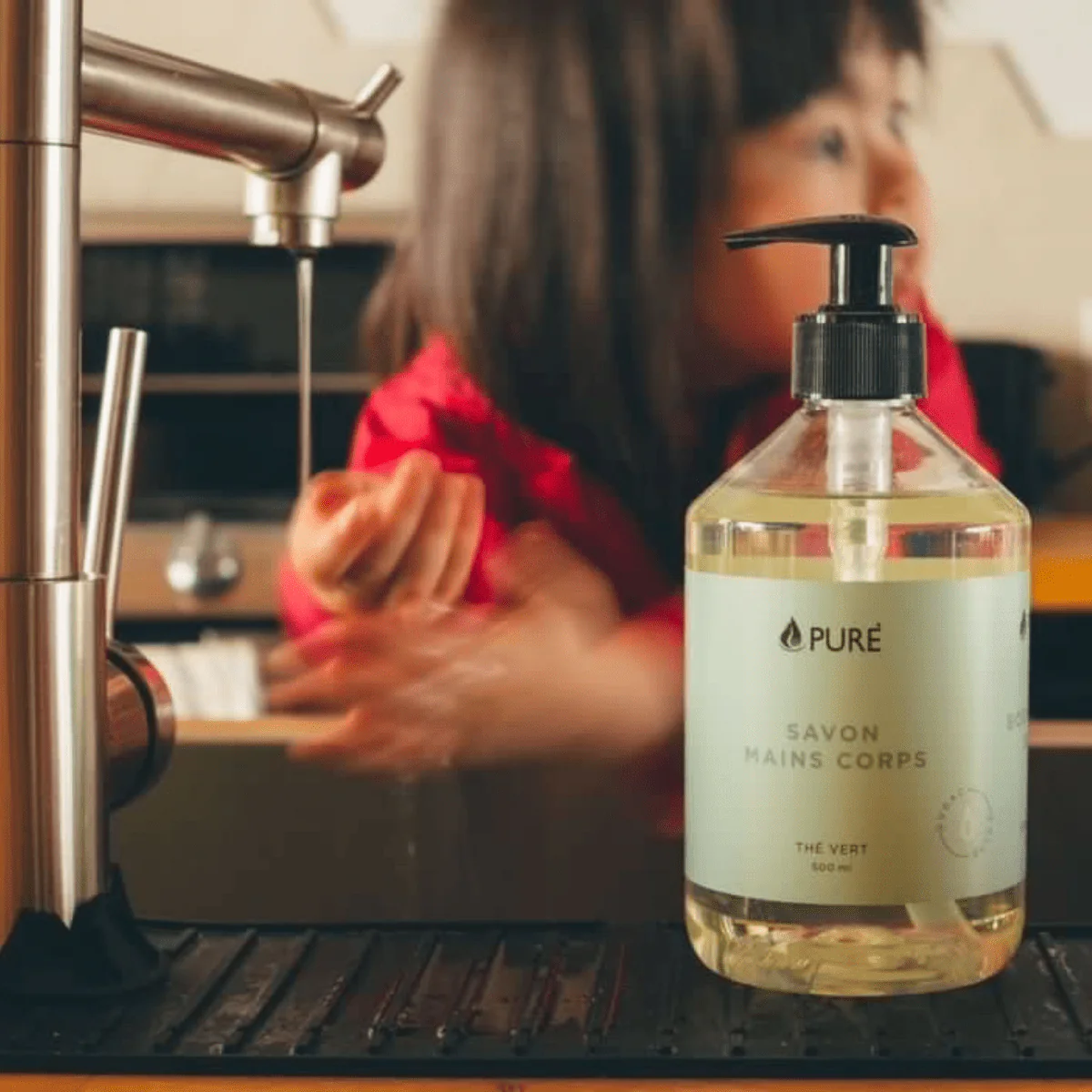 Pure Body & Hand Soap 500mL, Green Tea - Image 2